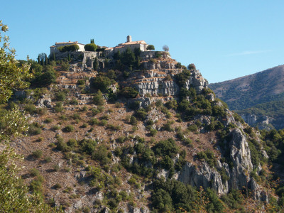 <i>Village Gourdon</i>